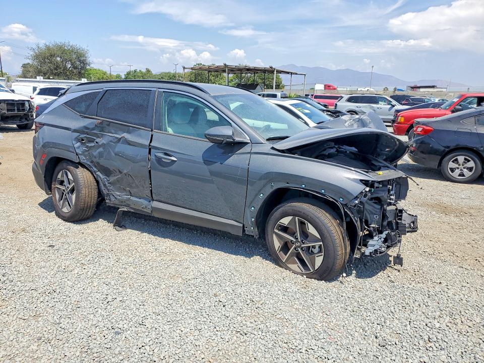 Photo 4 from auction – 2025 HYUNDAI TUCSON with VIN 5NMJB3DE9SH593446