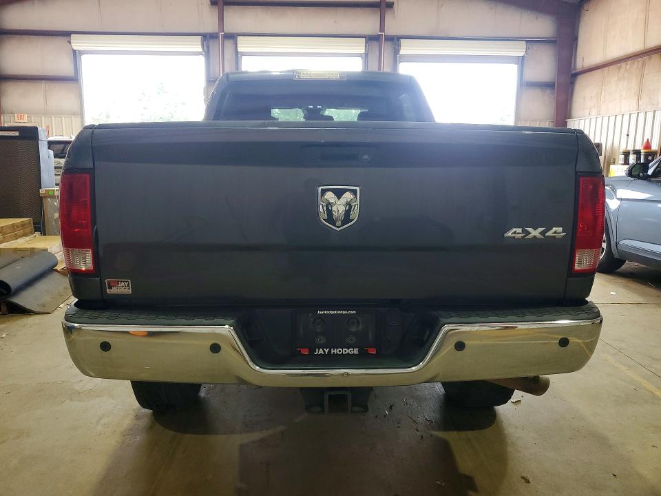 Снимка 6 от търг – 2018 RAM 2500 с VIN 3C6UR5CJ0JG300957