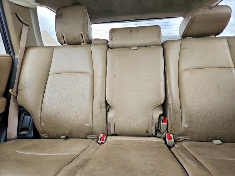 Photo 10 from auction – 2011 TOYOTA 4RUNNER with VIN JTEBU5JR1B5036014