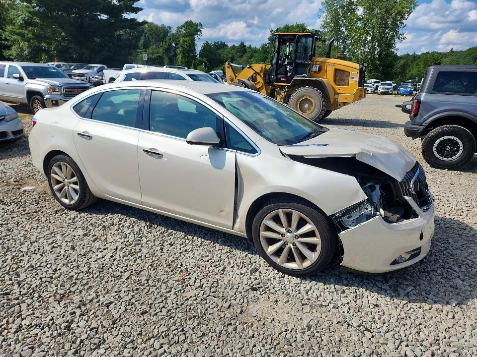 Photo 4 from auction – 2014 BUICK VERANO with VIN 1G4PP5SK5E4114528