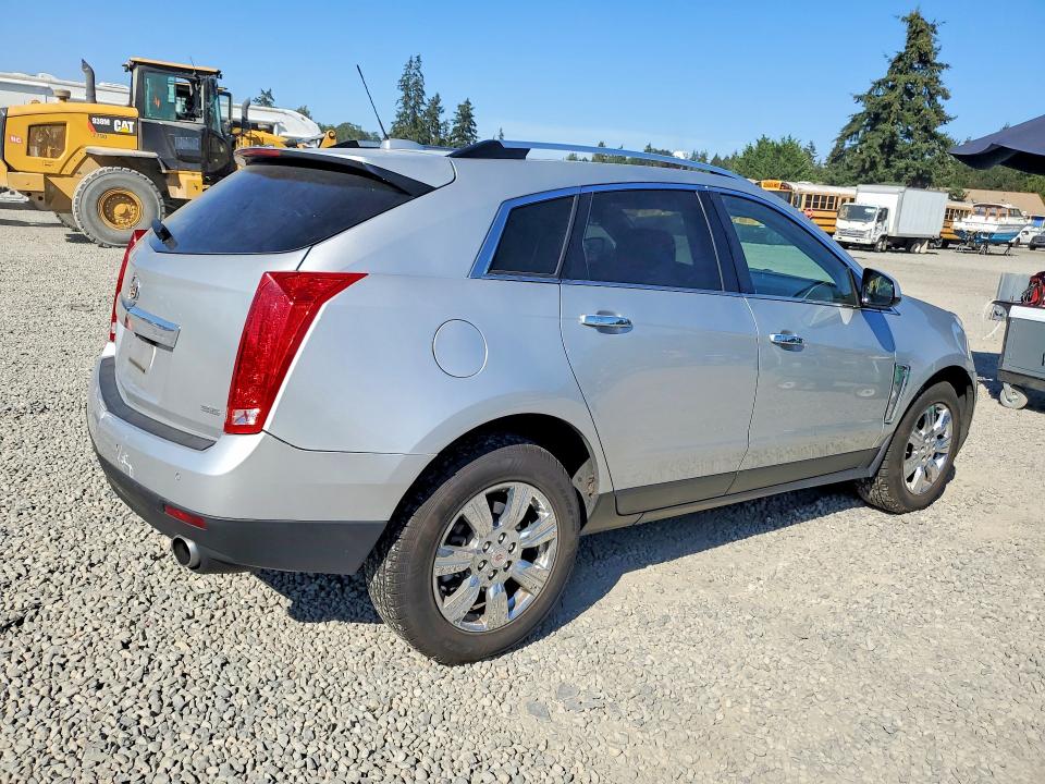 Photo 3 from auction – 2016 CADILLAC SRX with VIN 3GYFNEE35GS578510