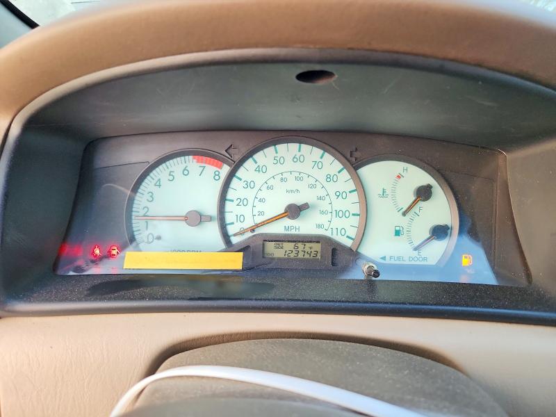 Photo 9 from auction – 2003 TOYOTA COROLLA with VIN 2T1BR32E63C160175