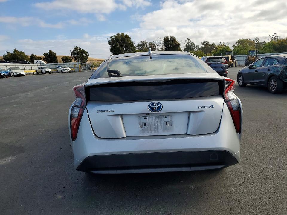 Photo 6 from auction – 2017 TOYOTA PRIUS with VIN JTDKBRFU6H3542280