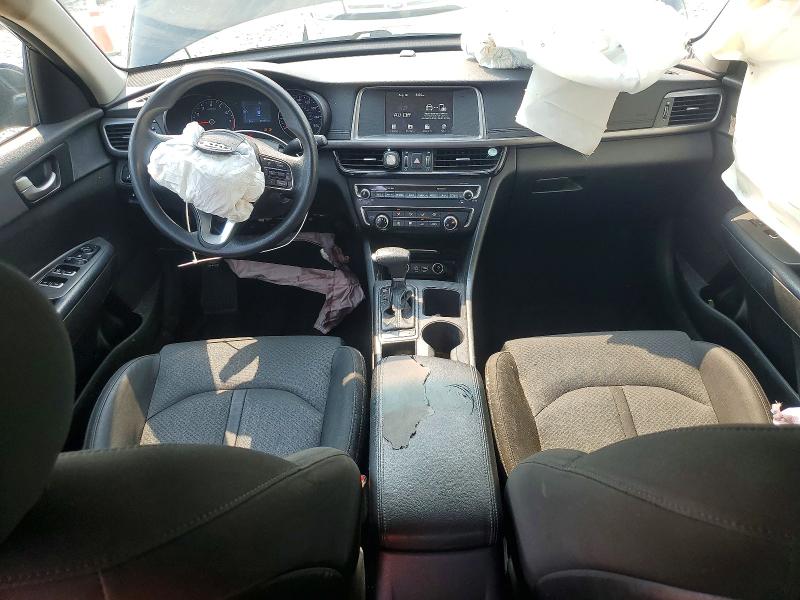 Photo 8 from auction – 2018 KIA OPTIMA with VIN 5XXGT4L33JG265496