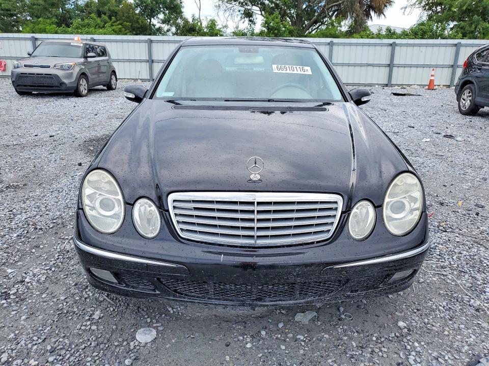 Photo 5 from auction – 2003 MERCEDES-BENZ E with VIN WDBUF70J33A181089