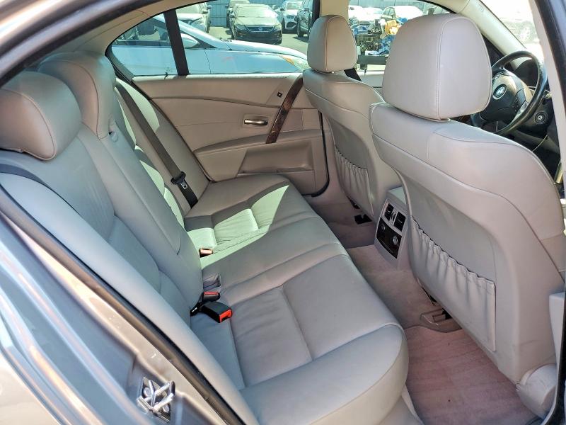 Photo 10 from auction – 2006 BMW 530 with VIN WBANF73516CG65579