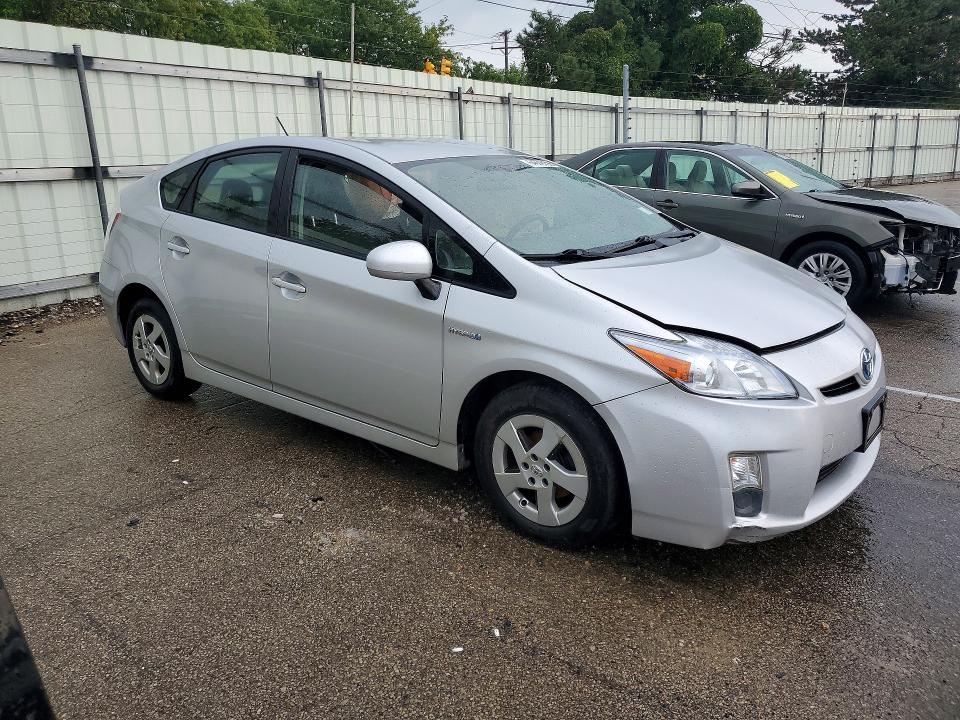 Photo 4 from auction – 2010 TOYOTA PRIUS with VIN JTDKN3DUXA0070986