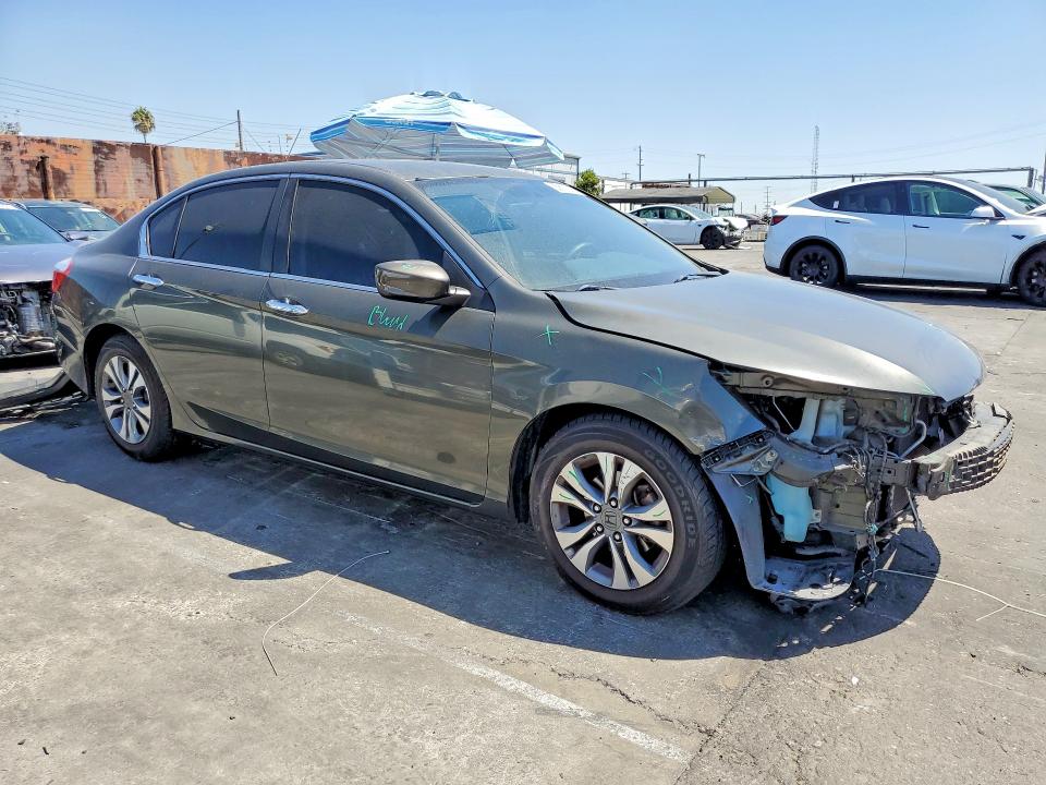 Photo 4 from auction – 2014 HONDA ACCORD with VIN 1HGCR2F31EA149441