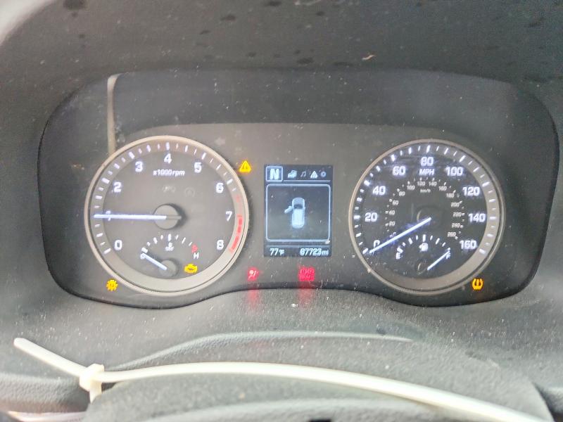 Photo 9 from auction – 2017 HYUNDAI TUCSON with VIN KM8J3CA42HU317227