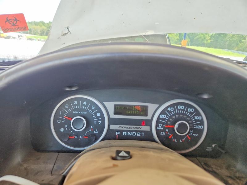 Zdjęcie 9 z aukcji – 2005 FORD EXPEDITION z VIN 1FMFU17545LA65375