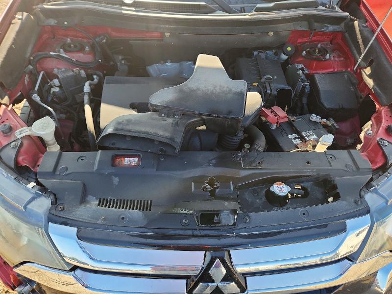 Photo 11 from auction – 2018 MITSUBISHI OUTLANDER with VIN JA4AD3A31JZ036774