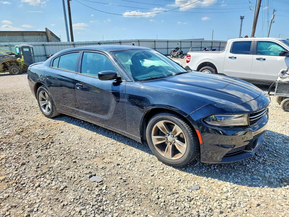 Photo 4 from auction – 2015 DODGE CHARGER with VIN 2C3CDXBG5FH735389