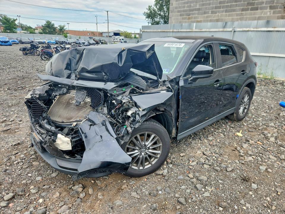 MAZDA CX-5 2017 with VIN JM3KFBCL2H0174437 - Photo from auction