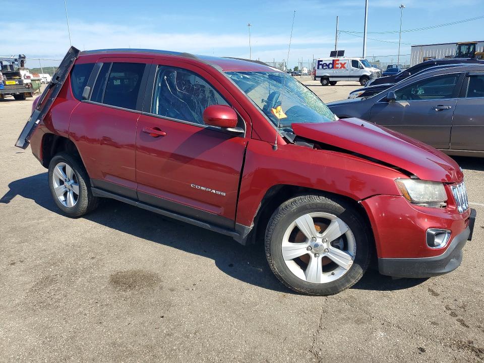 Фото 4 с аукциона – 2015 JEEP COMPASS с VIN 1C4NJCEA5FD298116