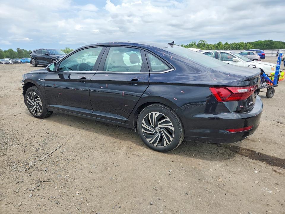 Photo 2 from auction – 2020 VOLKSWAGEN JETTA with VIN 3VWEB7BU0LM022023