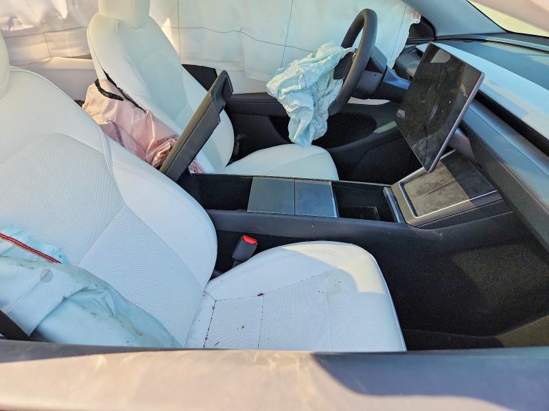 Zdjęcie 7 z aukcji – 2026 TESLA MODEL Y z VIN 7SAYGDED9TF430667