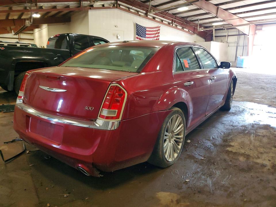 Photo 3 from auction – 2011 CHRYSLER 300 with VIN 2C3CA5CGXBH530107