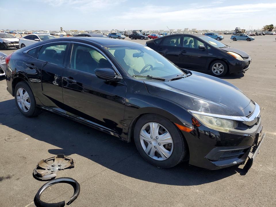 Photo 4 from auction – 2016 HONDA CIVIC with VIN 19XFC2F57GE223945