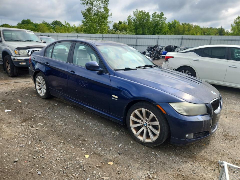 Photo 4 from auction – 2011 BMW 328 with VIN WBAPK5G5XBNN26145