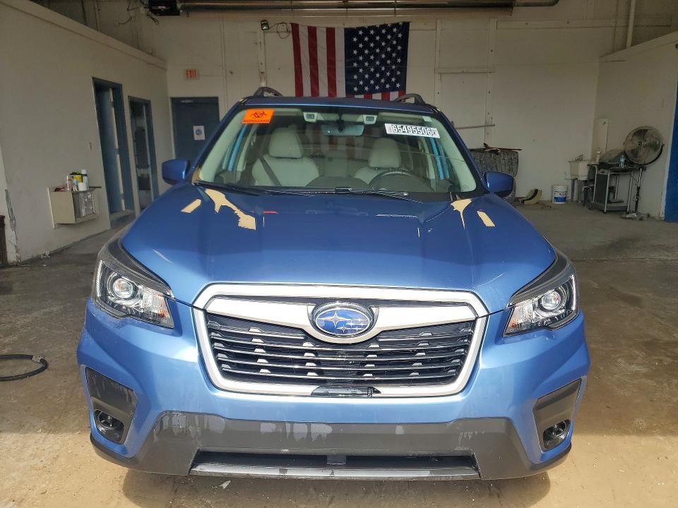 Photo 5 from auction – 2019 SUBARU FORESTER with VIN JF2SKAEC8KH478801