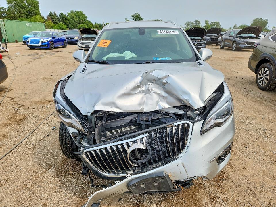 Photo 5 from auction – 2017 BUICK ENVISION with VIN LRBFXBSA1HD234741