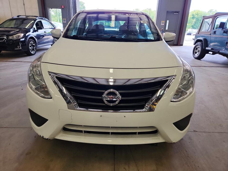 Photo 5 from auction – 2017 NISSAN VERSA with VIN 3N1CN7AP7HL851121