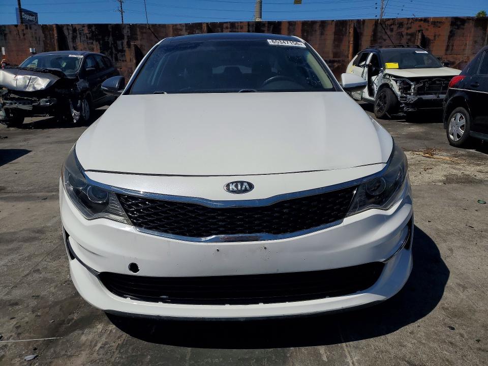 Photo 5 from auction – 2016 KIA OPTIMA with VIN 5XXGU4L35GG046934