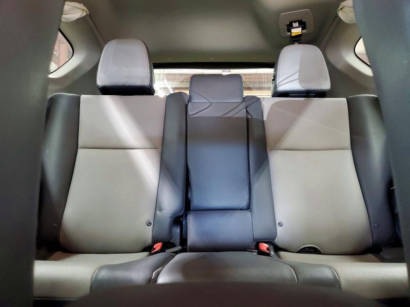 Photo 10 from auction – 2015 TOYOTA RAV4 with VIN 2T3YFREVXFW232927