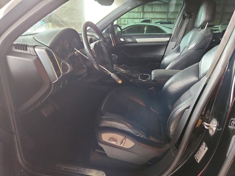 Photo 7 from auction – 2013 PORSCHE CAYENNE with VIN WP1AD2A22DLA79193