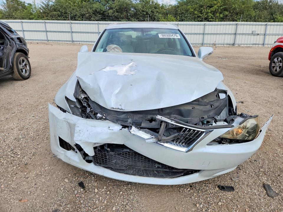 Photo 5 from auction – 2010 LEXUS IS with VIN JTHCF5C29A5042174
