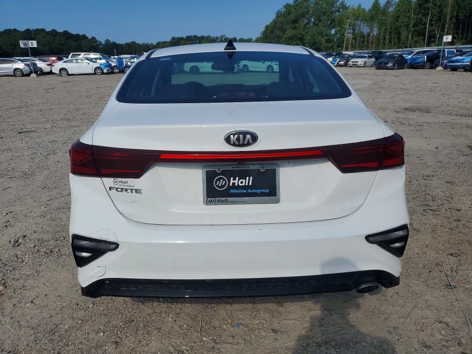 Photo 6 from auction – 2019 KIA FORTE with VIN 3KPF24AD1KE007255