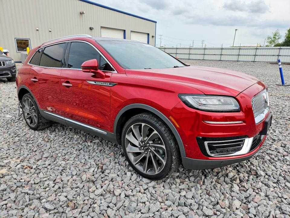 Photo 4 from auction – 2020 LINCOLN NAUTILUS with VIN 2LMPJ8KP8LBL01901