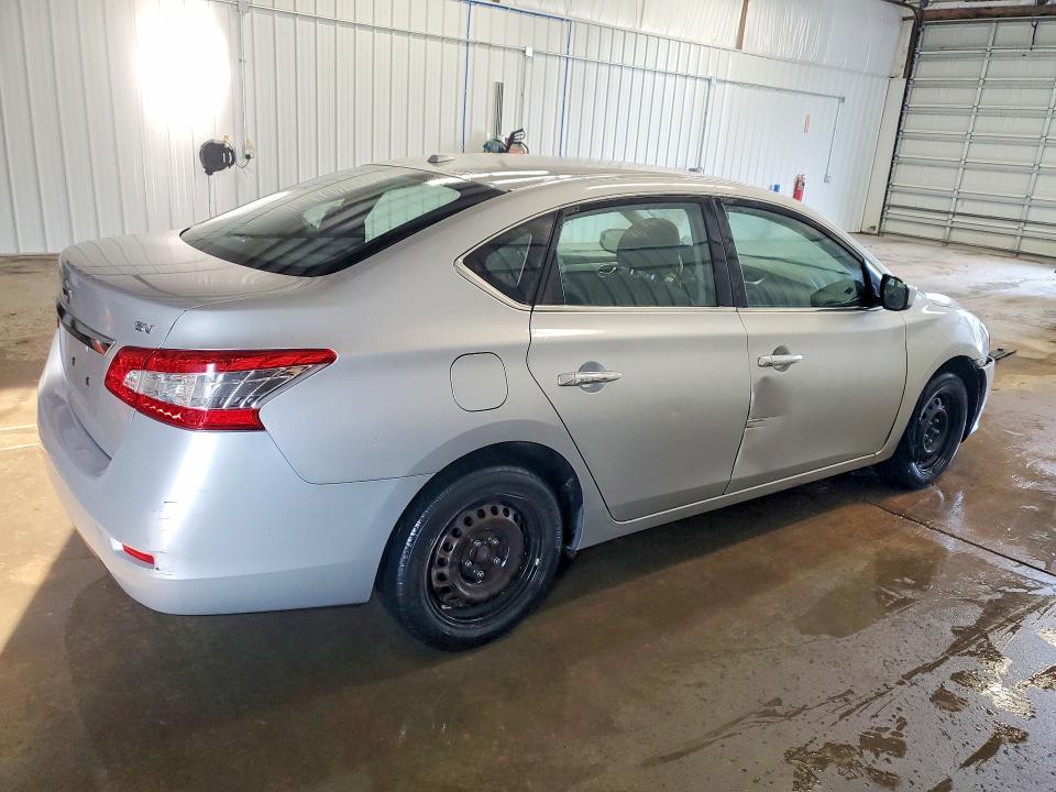 Photo 3 from auction – 2015 NISSAN SENTRA with VIN 3N1AB7AP8FL663401