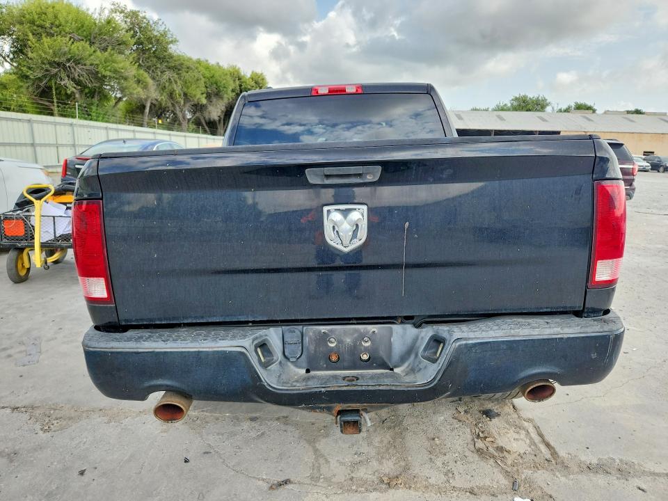 Photo 6 from auction – 2013 RAM 1500 with VIN 1C6RR6KT4DS680722
