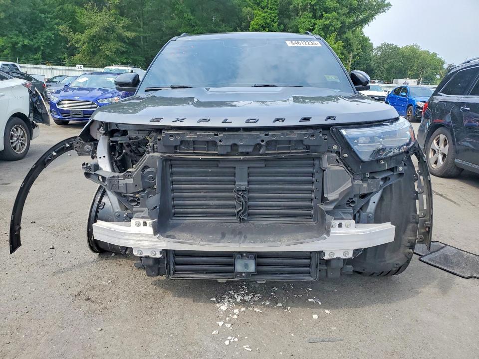 Photo 5 from auction – 2021 FORD EXPLORER with VIN 1FM5K8GC5MGB62438