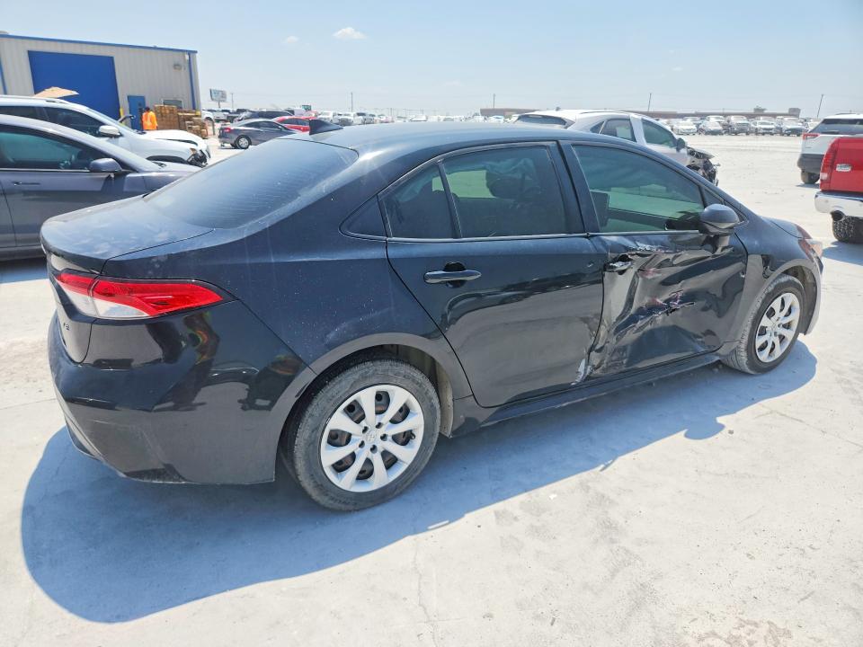 Photo 3 from auction – 2021 TOYOTA COROLLA with VIN JTDEPMAE0MJ161919