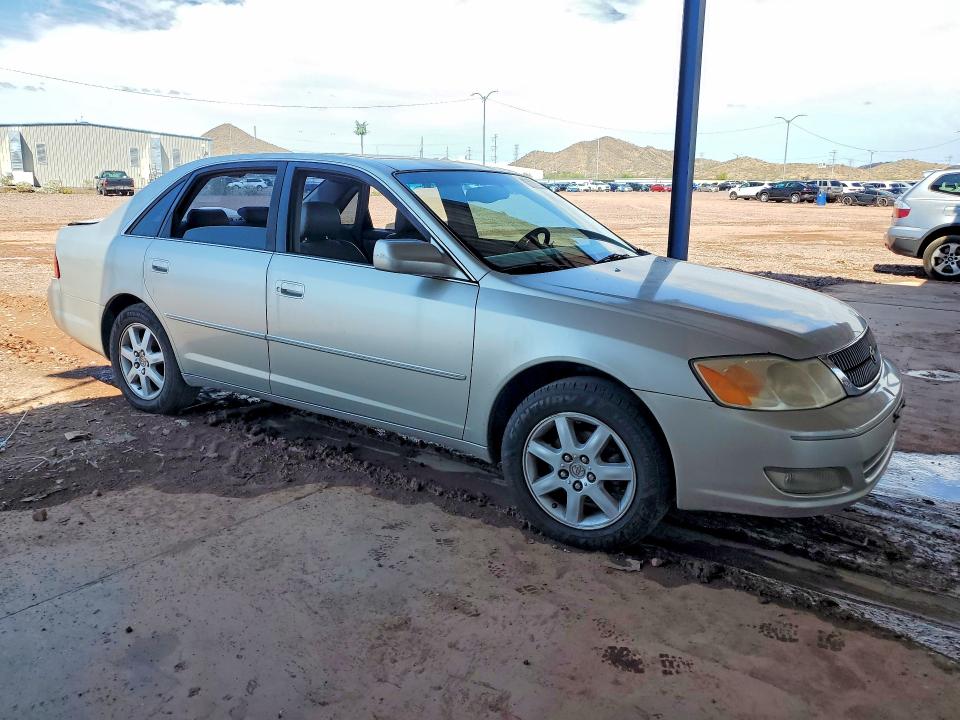 Photo 4 from auction – 2000 TOYOTA AVALON with VIN 4T1BF28B0YU096169