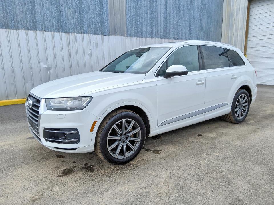 AUDI Q7 2017 with VIN WA1LHAF76HD053168 - Photo from auction