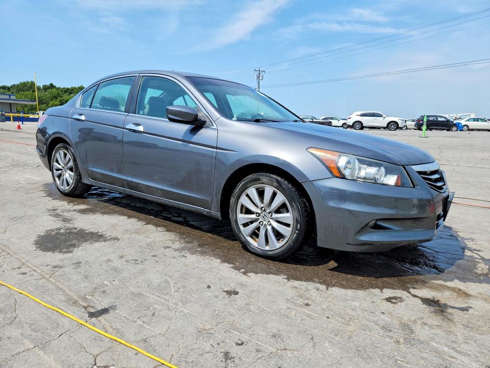Photo 4 from auction – 2012 HONDA ACCORD with VIN 1HGCP3F87CA041099