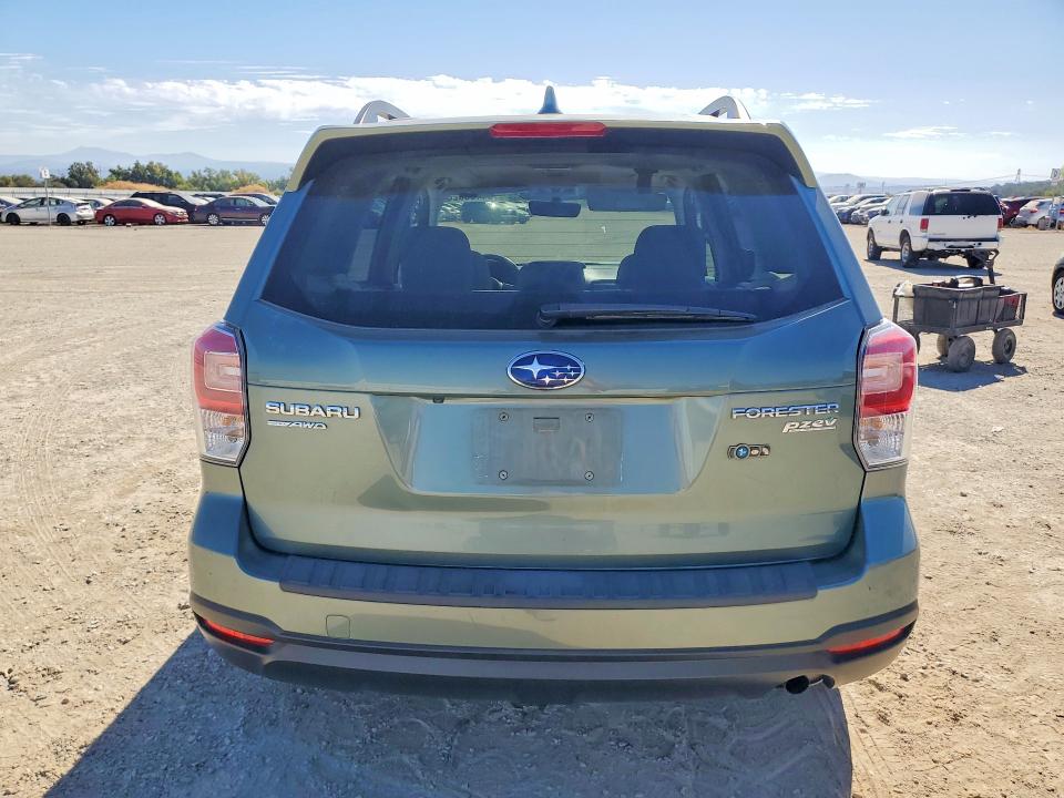 Photo 6 from auction – 2017 SUBARU FORESTER with VIN JF2SJAEC3HH419120