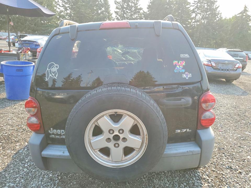 Photo 6 from auction – 2005 JEEP LIBERTY with VIN 1J4GL48K65W671755