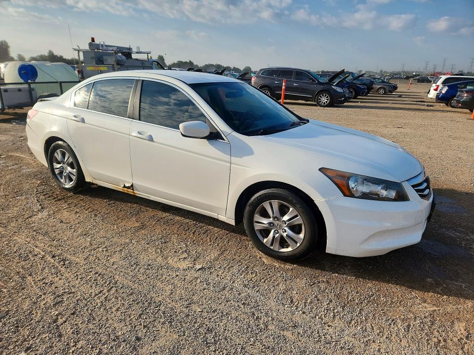 Photo 4 from auction – 2012 HONDA ACCORD with VIN 1HGCP2F64CA144764