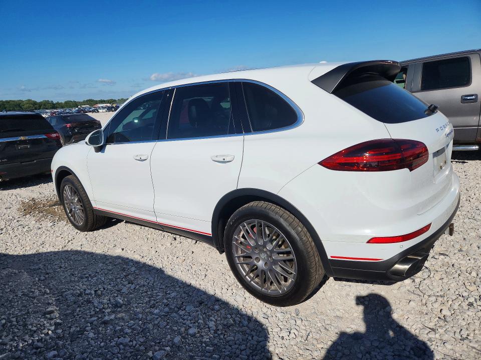 Photo 2 from auction – 2015 PORSCHE CAYENNE with VIN WP1AC2A21FLA80731