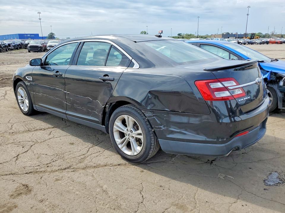 Photo 2 from auction – 2013 FORD TAURUS with VIN 1FAHP2E80DG201036