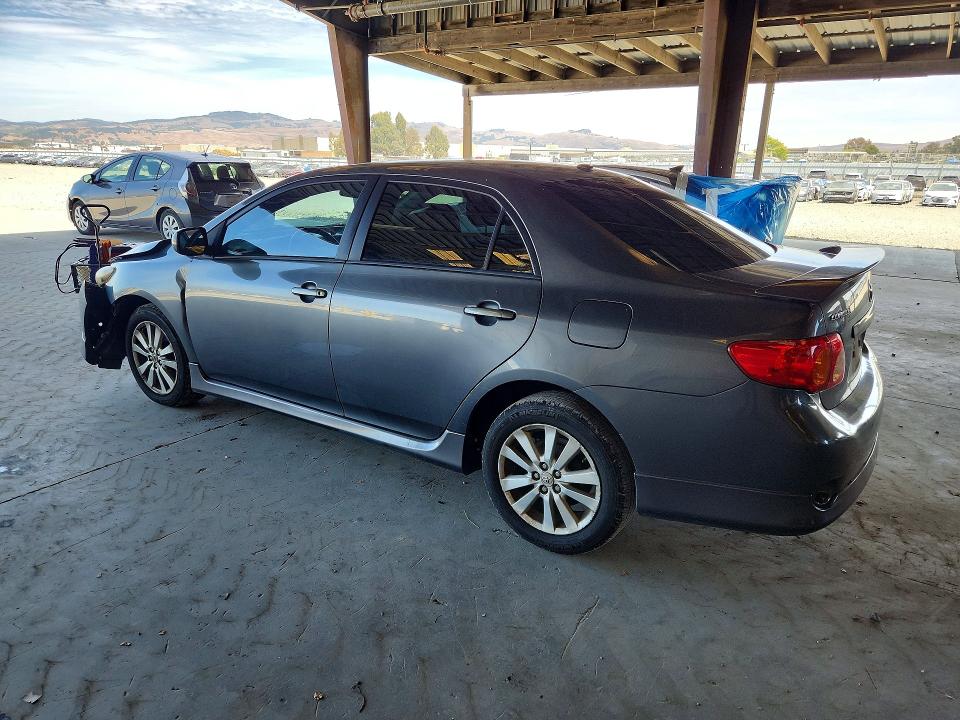 Снимка 2 от търг – 2010 TOYOTA COROLLA с VIN 2T1BU4EE2AC513685