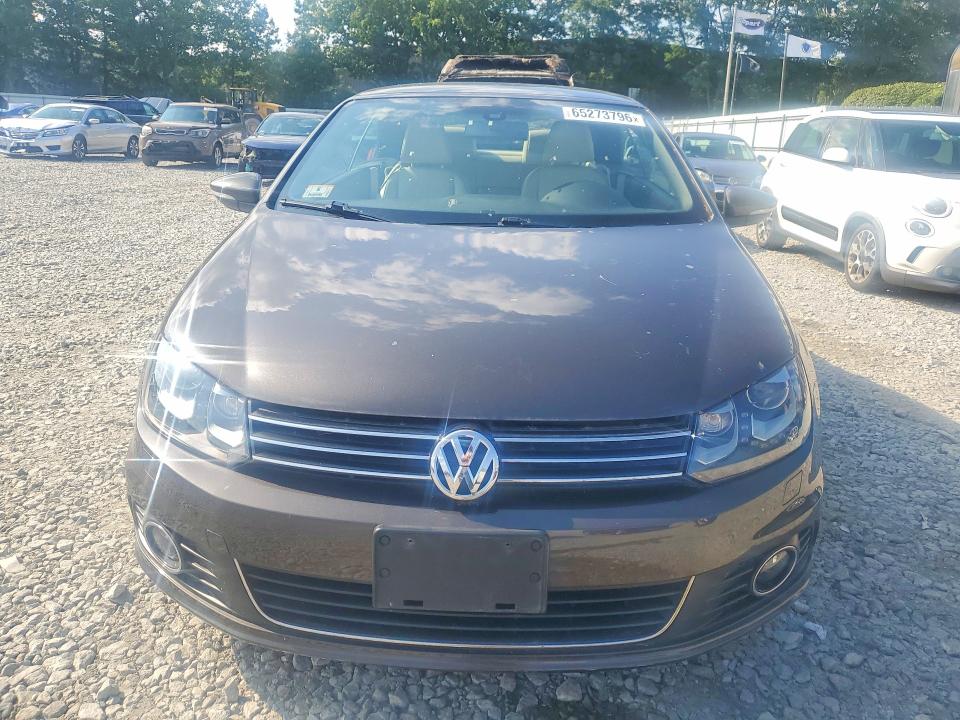 Foto 5 de la subasta – 2014 VOLKSWAGEN EOS con VIN WVWFW8AH2EV005898
