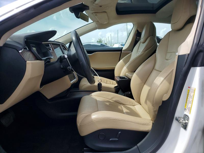 Photo 7 from auction – 2017 TESLA MODEL S with VIN 5YJSA1E10HF203318