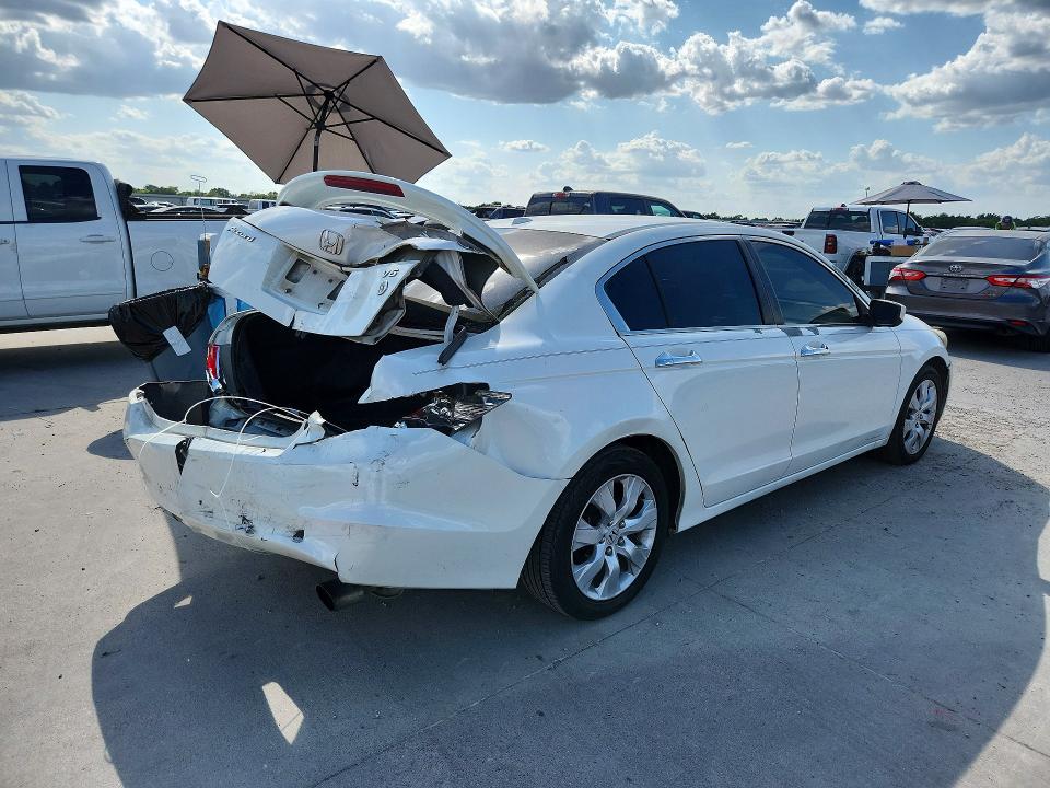 Photo 3 from auction – 2010 HONDA ACCORD with VIN 5KBCP3F85AB011071