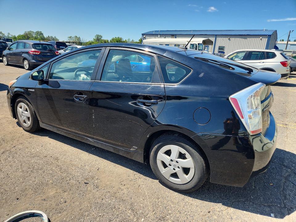 Photo 2 from auction – 2010 TOYOTA PRIUS with VIN JTDKN3DU2A0111028