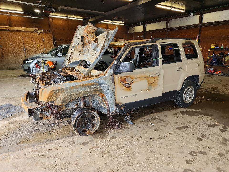 Photo 1 from auction – 2017 JEEP PATRIOT with VIN 1C4NJRBB6HD139169